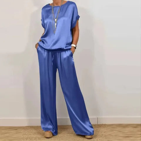 Women's two-piece satin set, loose-fitting T-shirt and wide-leg pants.